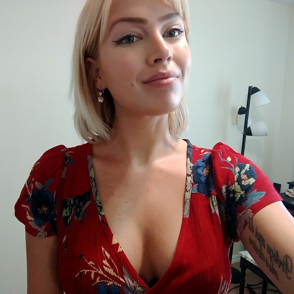 Meet your Posher, Katie
